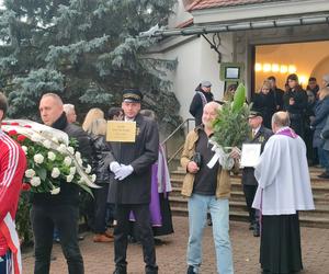 Pogrzeb Igora Sypniewskiego. Tłumy na ostatnim pożegnaniu byłego piłkarza