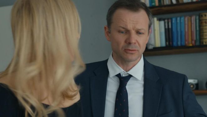 Barwy szczęścia, odcinek 3236. Karolina (Marta Dąbrowska), Bruno (Lesław Żurek)