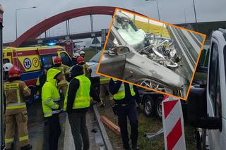 Kolejny szokujący wypadek BMW na A1! 39-latek staranował dwa pojazdy obsługi autostrady