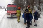 Bierówka. Autobus z 39 dziećmi wjechał do rowu [GALERIA]