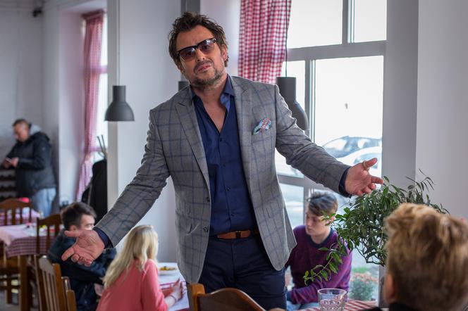 Druga szansa 3 sezon, Bartosz Opania