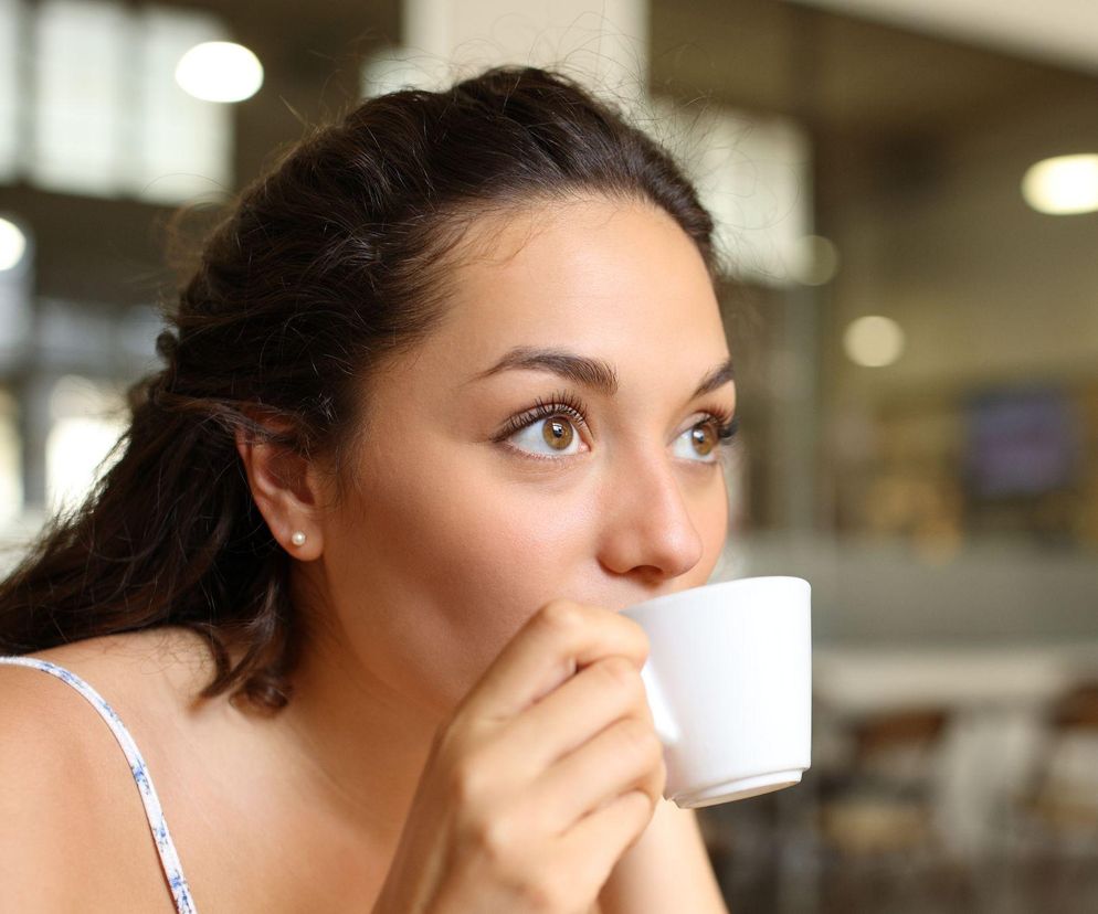 Pobudza lepiej niż poranna kawa. Czy zamiennik małej czarnej jest zdrowy? 