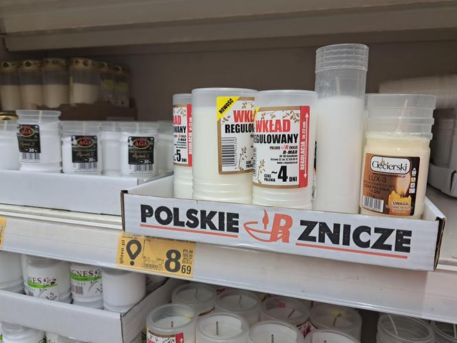 Wszystkich Świętych 2023. Ile trzeba zapłacić w Krakowie za znicze?