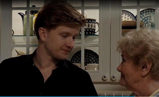 M jak miłość, odc. 1512. Łukasz (Jakub Józefowicz), Barbara (Teresa Lipowska)