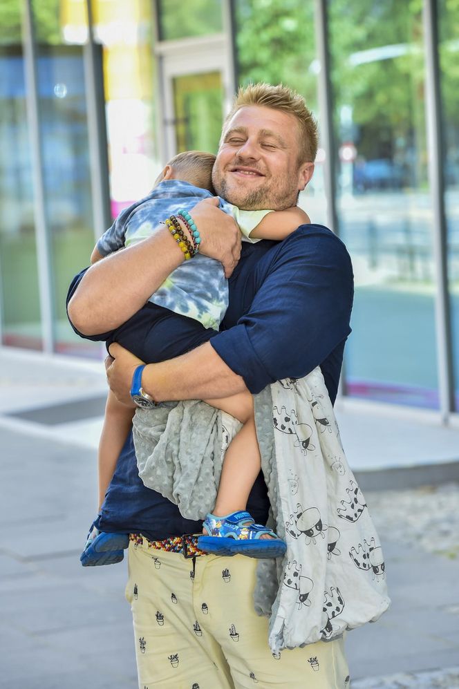 To synek Tomasza Jakubiaka robi codziennie od momentu śmierci ojca. Przejmujące wyznanie wdowy po kucharzu 