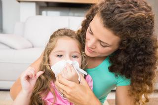 Jak nauczyć dziecko dmuchać nos? 4 skuteczne sposoby na naukę wydmuchiwania noska