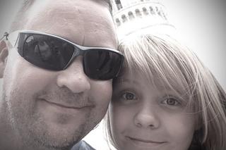 Agnieszka w towarzystwie taty