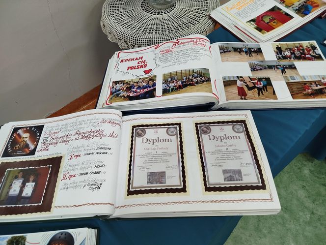 Uroczystość jubileuszowa w siedleckiej "Dziesiątce" była okazją do wspomnień