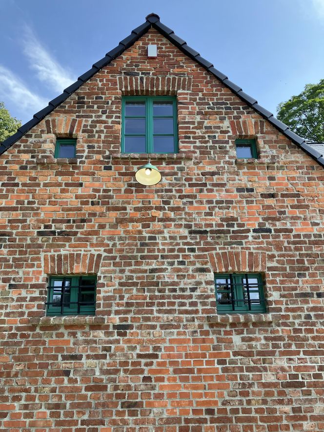 Dolny Młyn w Wojciechowie k/Lubomierza - nowy właściciel odziedziczył urządzenia młyńskie i utworzył prywatną ekspozycję muzealną