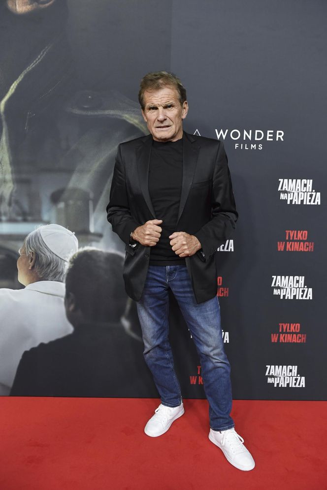Gwiazdy na premierze filmu "Zamach na papieża" Władysława Pasikowskiego