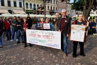 Ani Jednej Więcej. Przestańcie nas zabijać. Kobiety w Rzeszowie wyszły na ulicę!