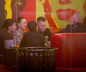 Artur Szpilka na sushi z najbliższymi po premierze filmu Szpilka