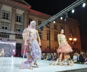 RADOM FASHION SHOW