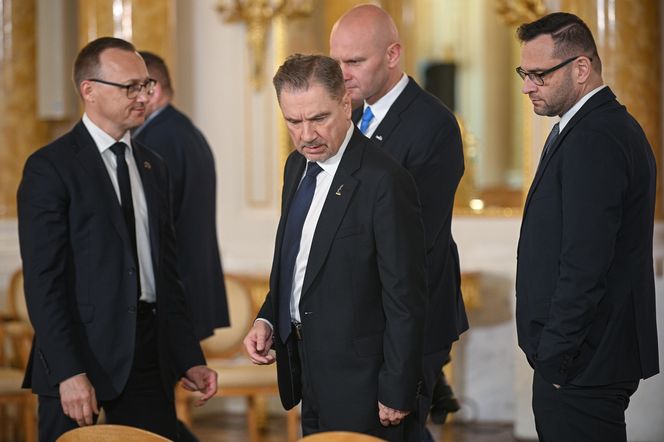Wręczenie uchwały o wyborze prezydenta RP (11.06.2025)