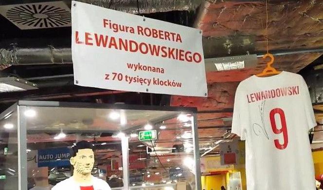 Robert Lewandowski z klocków Lego