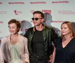 Gala Otwarcia 23. MFF BellaTOFIFEST. Legendy kina przyjechały do Torunia. Zdjęcia z imprezy