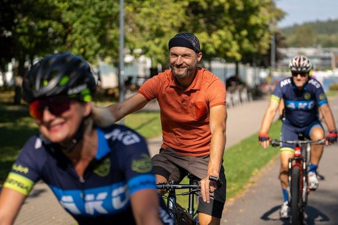 W Olsztynie powstanie nowa ścieżka pieszo-rowerowa. Będzie przebiegała wokół największego jeziora [ZDJĘCIA]