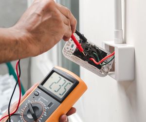 Dobre praktyki układania instalacji elektrycznych