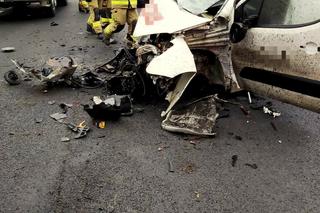 Śmiertelny wypadek na DK11 pod Kluczborkiem! 42-latek zginął po zderzeniu z tirem 