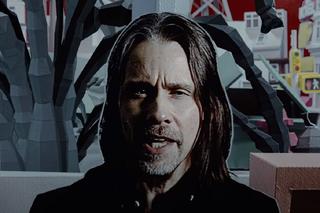 Myles Kennedy odradza słuchania muzyki w słuchawkach. Dlaczego?