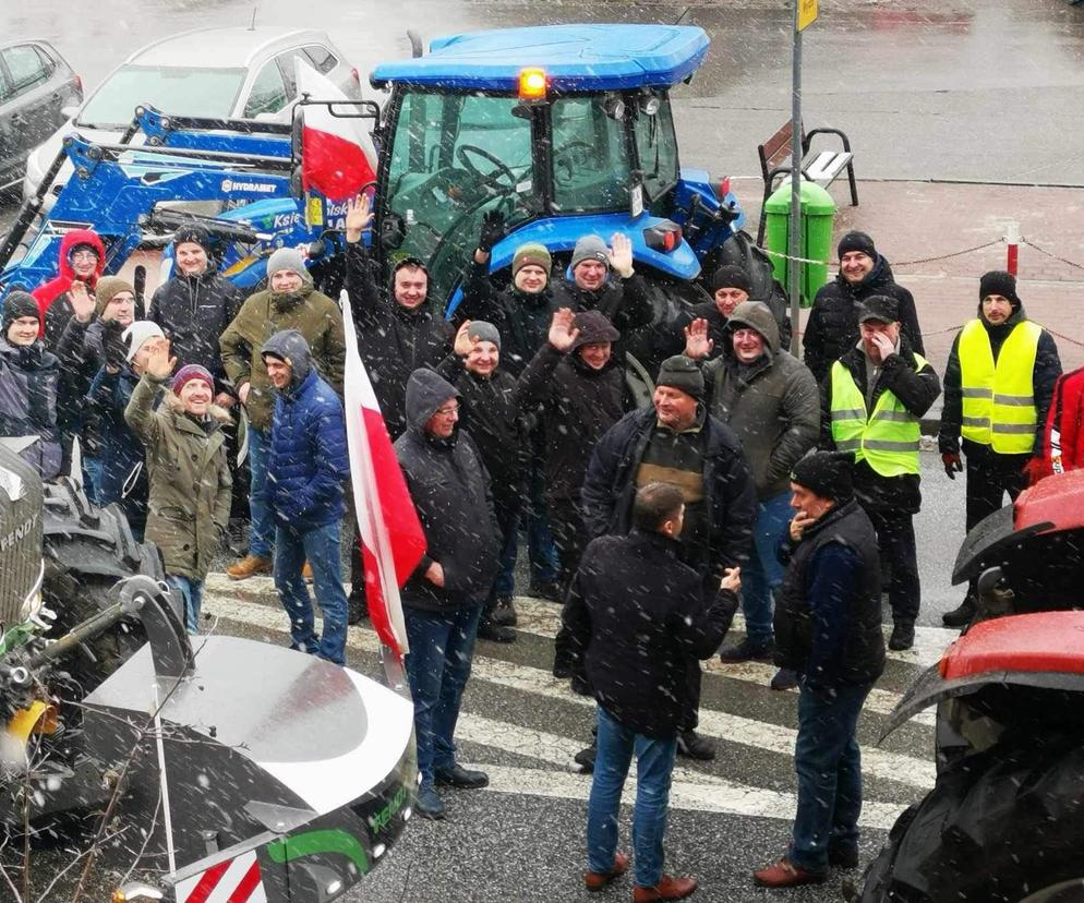 Rolnicy protestują. Utrudnienia na drogach w całej Polsce