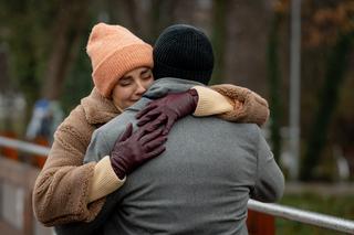 Przyjaciółki 23 sezon odc. 267. Inga (Małgorzata Socha), Borys (Piotr Stramowski)