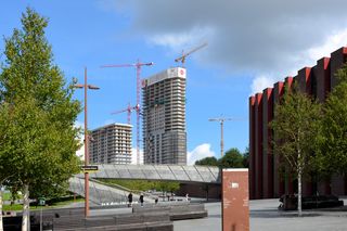 Atal Olimpijska, Katowice. Na najwyższym budynku mieszkalnym w województwie śląskim zawisła wiecha