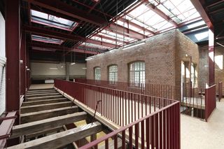 Wyspa Spichrzów - współczesna handlowo-mieszkaniowa dzielnica w sercu Gdańska