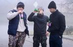 Barwy szczęścia odc. 3183. Leszek Szymański (Maciej Czerklański), Matecki (Daniel Antoniewicz), drugi kolega (Arkadiusz Kowalski) 