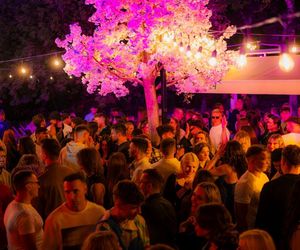 Tak bawił się Białystok w przedostatni studencki weekend tego lata! Gorące rytmy i piękne kadry [ZDJĘCIA]