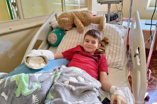 12-letni Arek dziękuje chirurgom z Gliwic. Lekarze przyszyli moje paluszki