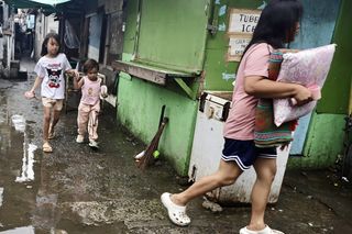 Cyklon uderzył w niewielkie wyspy. Nie żyje 11 osób