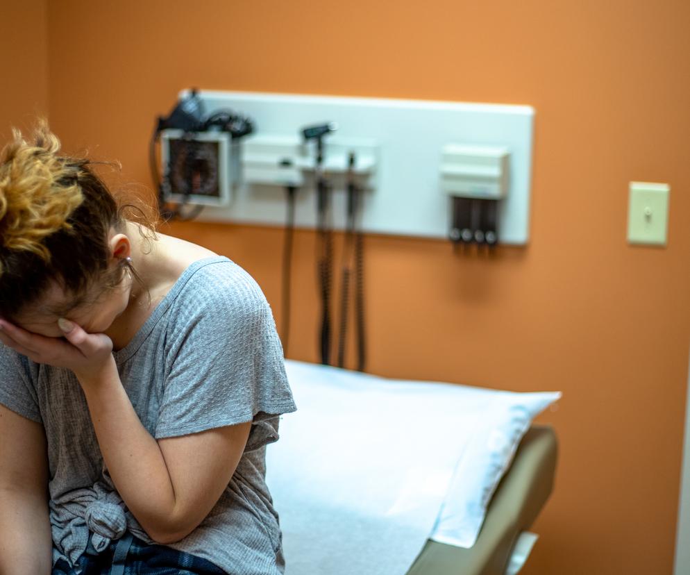 Rak szyjki macicy wywołany HPV co dzień zabija 4 kobiety. Polska prowadzi w niechlubnej statystyce