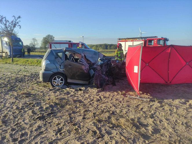 Zabił żonę, potem wjechał pod TIR-a. „Mama była z nim bardzo związana” - mówi syn małżonków