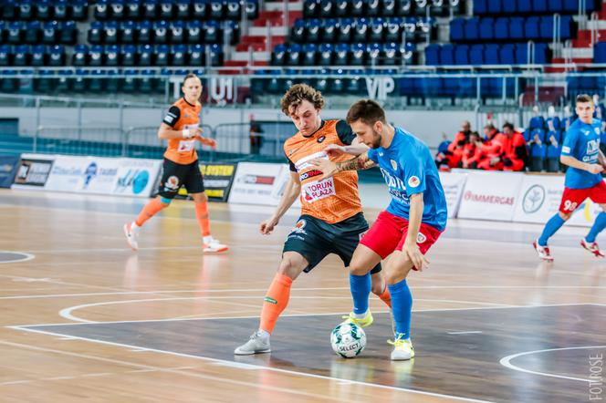FC KJ Toruń - Piast Gliwice 2:5