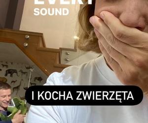 Na Wspólnej na planie: Iga (Lidia Sadowa), Robert Tadeusiak (Dariusz Wnuk)