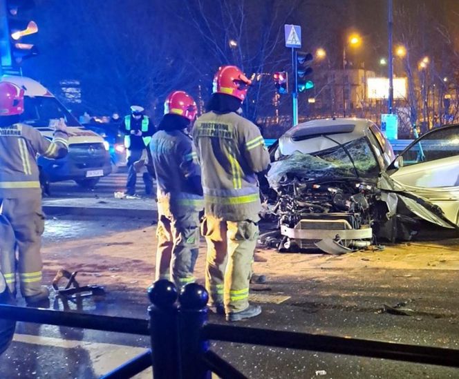 Wypadek w centrum Zabrza. Zderzyły się dwa samochody