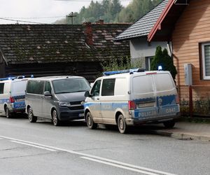 Potrójne morderstwo w Barcicach
