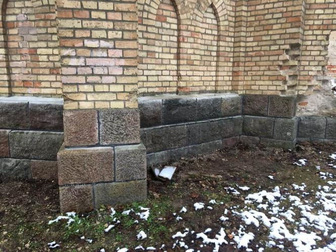Tajemnicze ruiny kościoła św. Antoniego w Jałówce na Podlasiu [ZDJĘCIA]