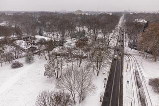Pierwszy, większy śnieg w mieście. Zaczęła padać 11 grudnia  