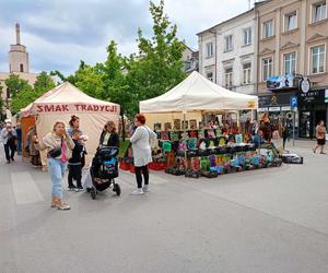 Stoiska wystawców podczas Jarmarku św. Stanisława można odwiedzać w godz. 10.00-18.00 w dn. 10 i 11 maja