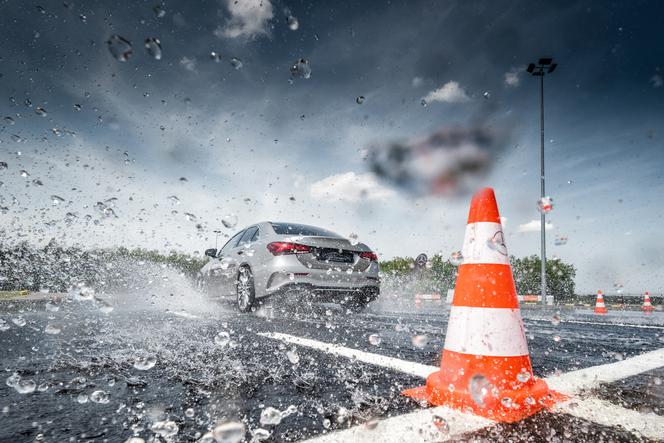 Mercedes-Benz Safety Experience 2019