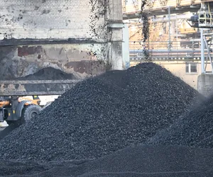 Węgiel od samorządów w Małopolsce. Gdzie, kiedy i za ile będzie można kupić tani węgiel?