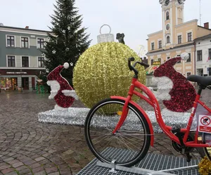 Wyjątkowa świąteczna ozdoba w Skoczowie. Dzięki niej spalisz świąteczne kalorie