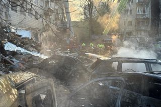 Ponad 440 dronów i 32 rakiet użyła Rosja ostatniej nocy do ataków na Kijów