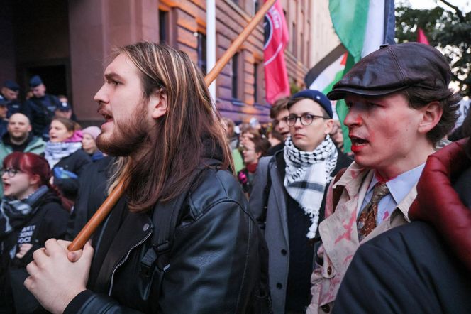 Manifestacja przed siedzibą MSZ w Warszawie (2.10.2025)
