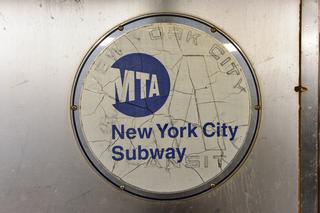 MTA ucisza pasażerów