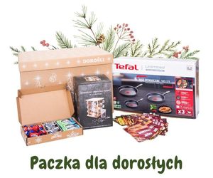   Świąteczne paczki dla pracowników Biedronki. Co dostaną w tym roku? Zobacz zdjęcia