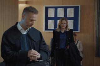 M jak miłość odc. 1759. Julia (Marta Chodorowska), Andrzej Budzyński (Krystian Wieczorek)