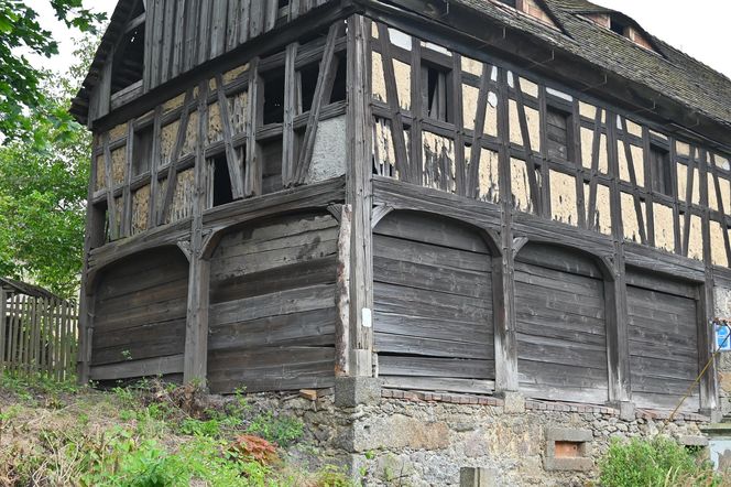 Torhaus - przysłupowy dom bramny z Działoszyna pod Bogatynią